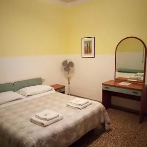 Affittacamere Silvano, Bologna